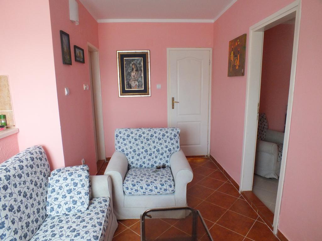 Apartment Trsteno 1